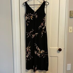 Jones New York midi cocktail dress, size 8P, black with flowers